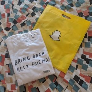 👻Snapchat sweatshirt & swag bag👻